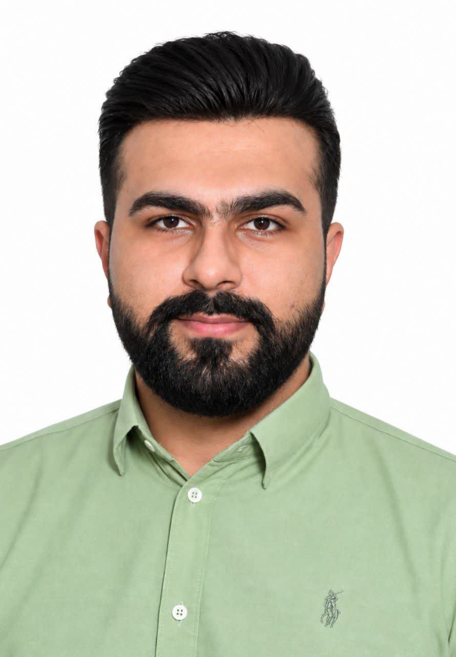 حسین طاهری