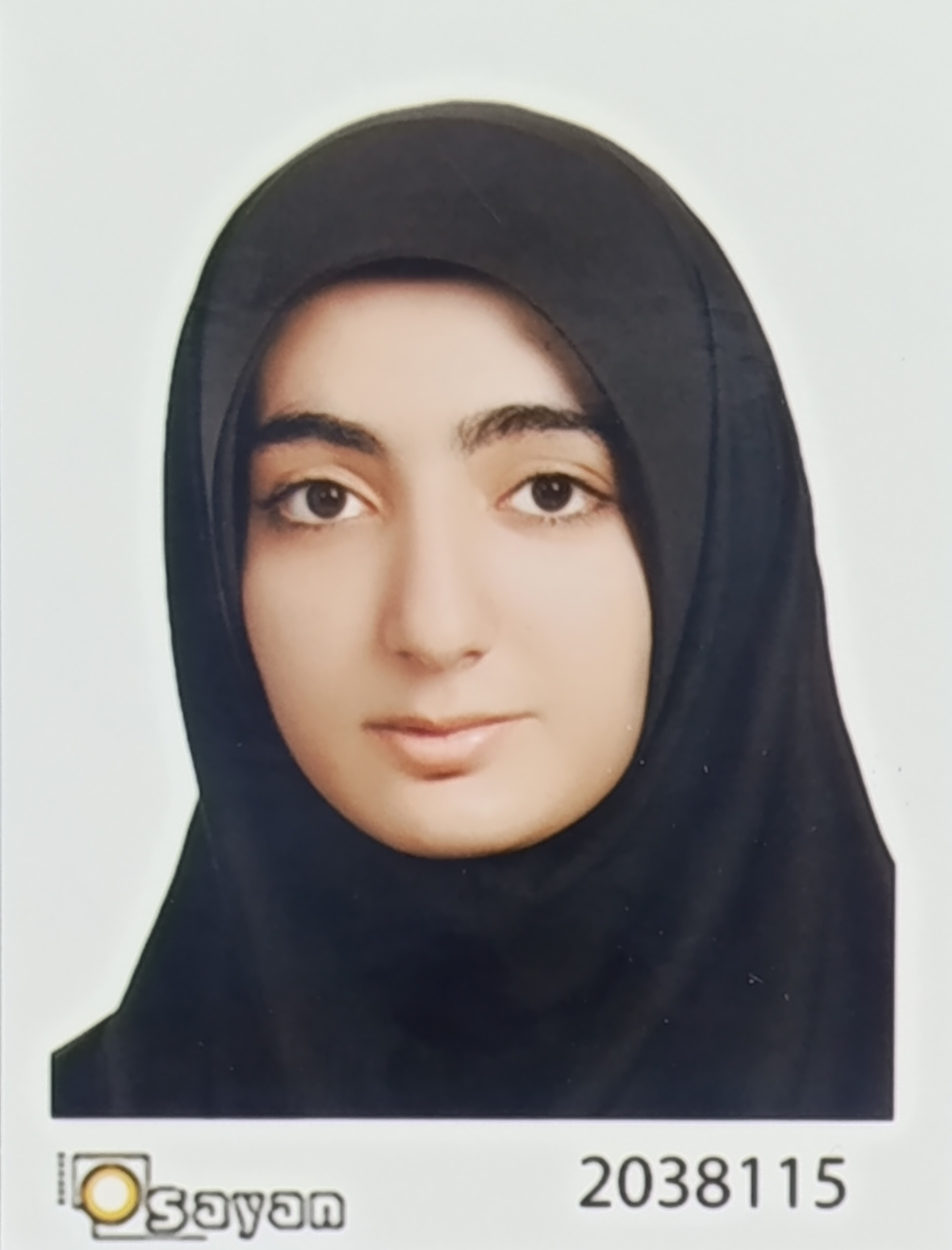 سارا زارع