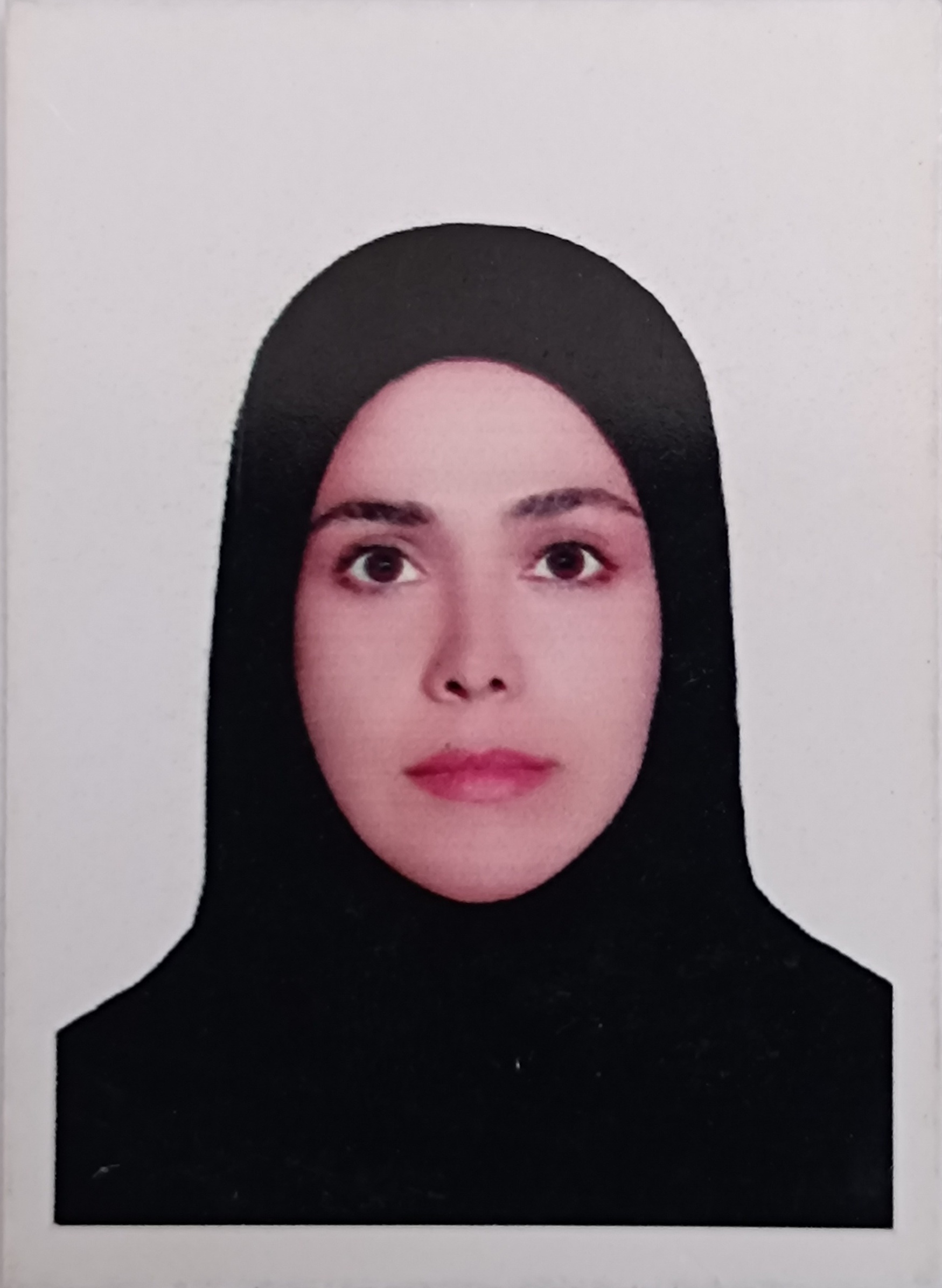 زهره رستمی